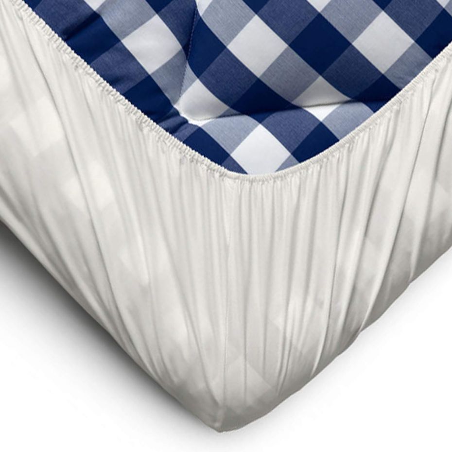 Hästens Spannbettlaken "Pure White" 8cm bei Bettenrid